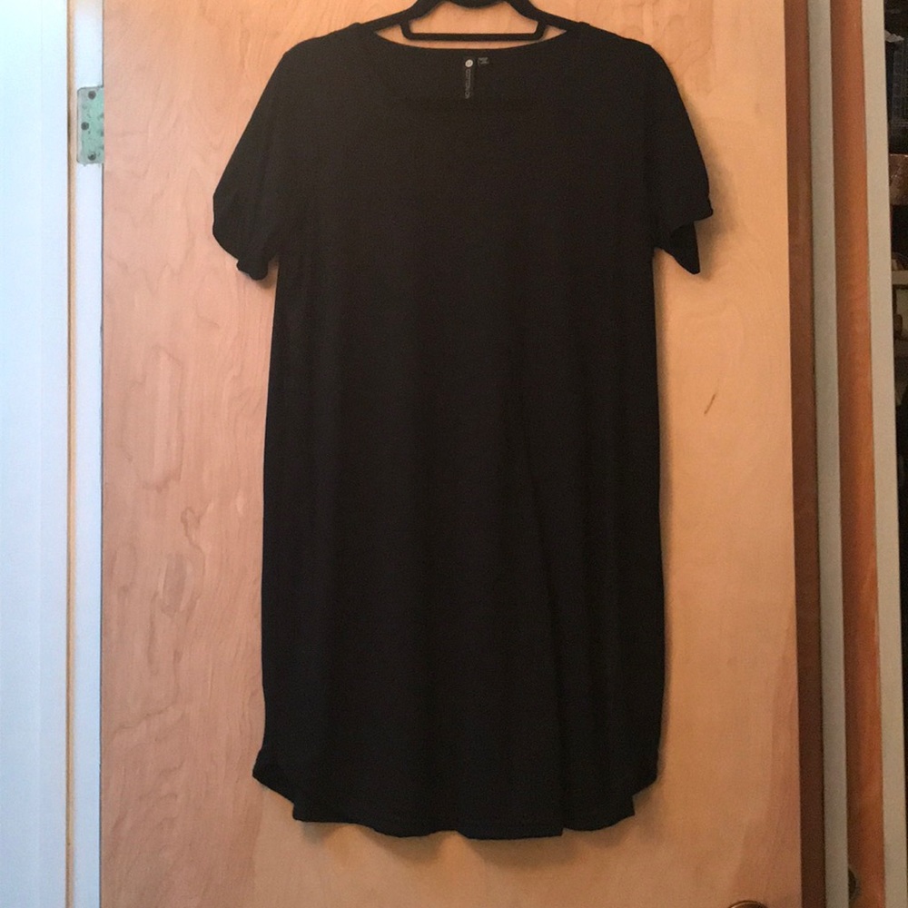 Black Cotton On t-shirt dress medium